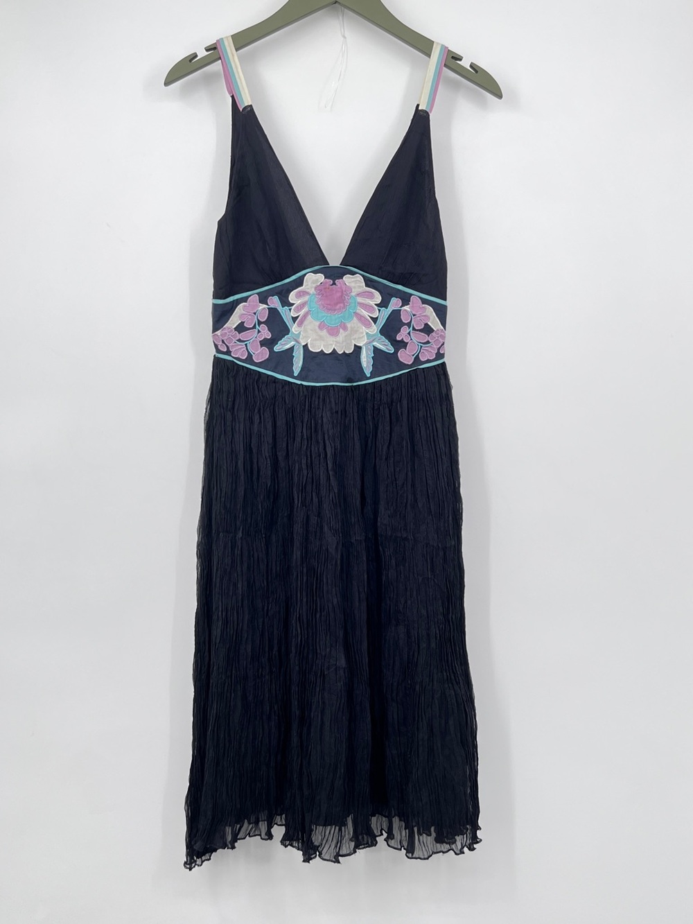 Vintage 1990’s Y2K Catherine Malandrino Black Floral-Embroidered silk Dress 4